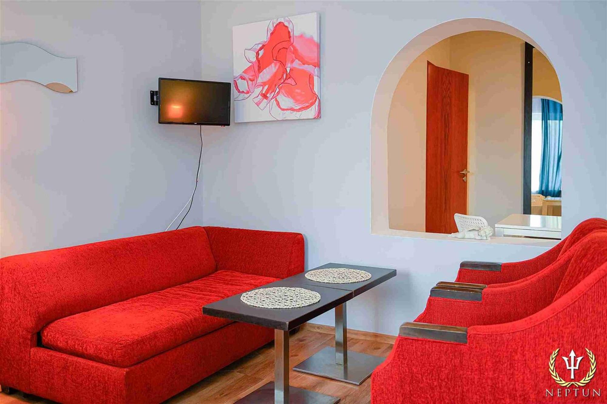 Jastrzębia Góra Hotel Neptun מראה חיצוני תמונה