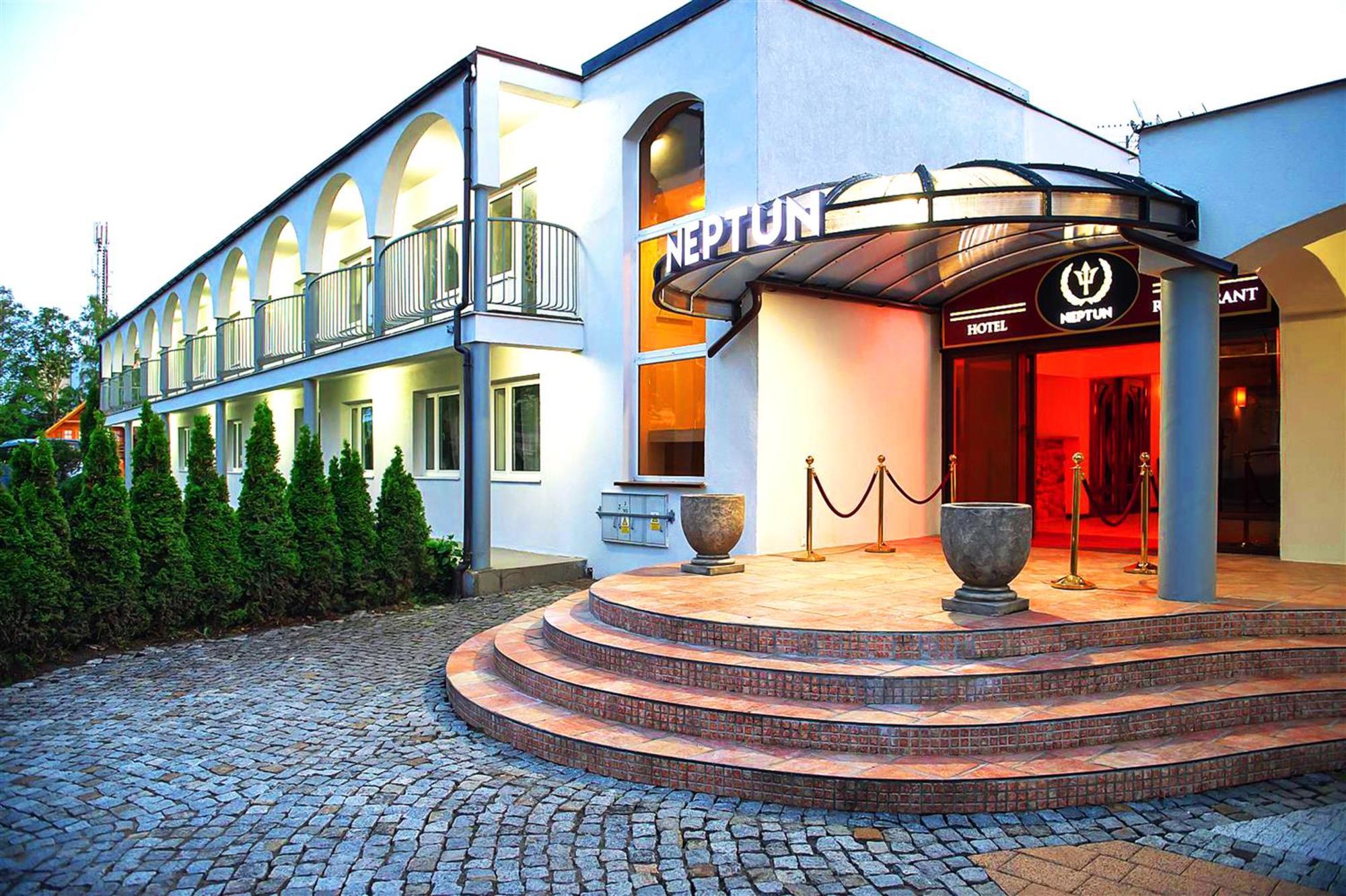 Jastrzębia Góra Hotel Neptun מראה חיצוני תמונה