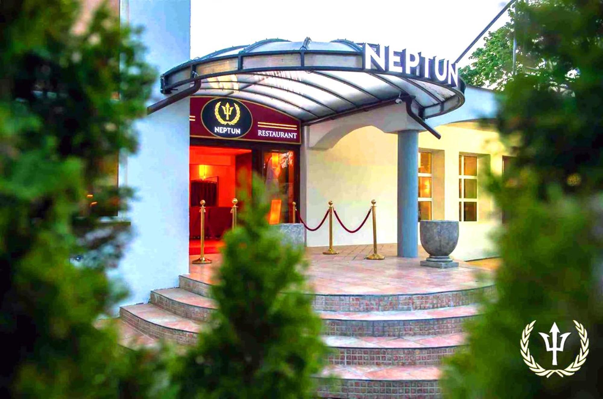 Jastrzębia Góra Hotel Neptun מראה חיצוני תמונה